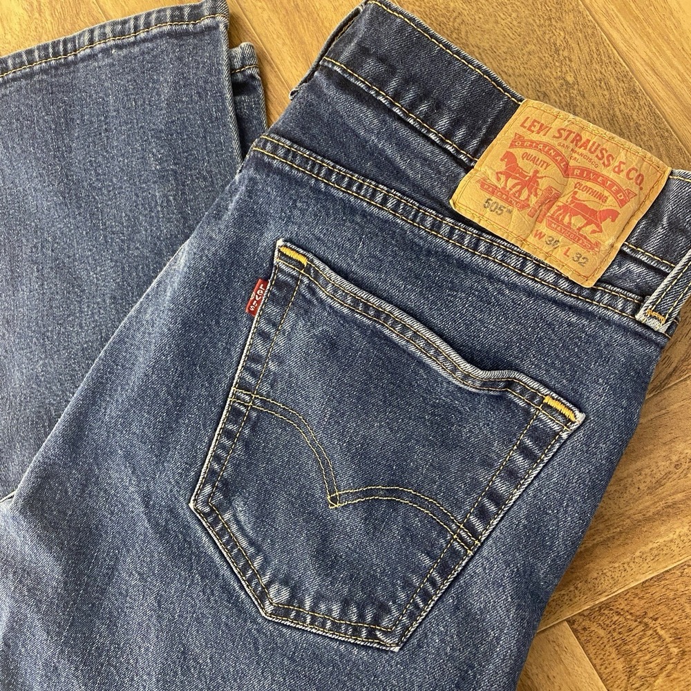 Levi's 505 Jeans Mens 36x32 Blue‎ Regular Fit Straight Leg Medium Wash Denim